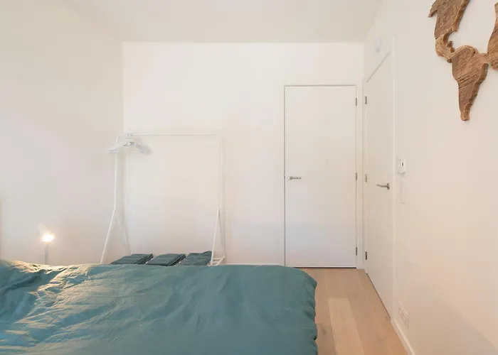 Serendipity - New 2 With Free Parking Appartement